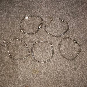 Stretchy bracelet set